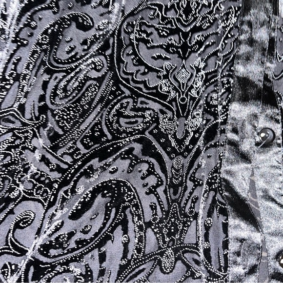 Vintage y2k velvet silk flocked long sleeve blouse - Picture 2 of 3